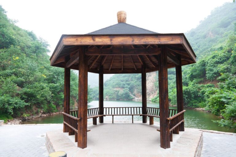 Heavy Timber Pavilion for Outdoor Living